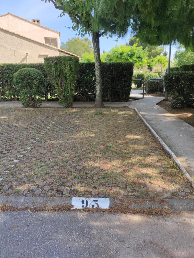 Agreable Studio Cabine Proche Mer La Londe-les-Maures Kültér fotó